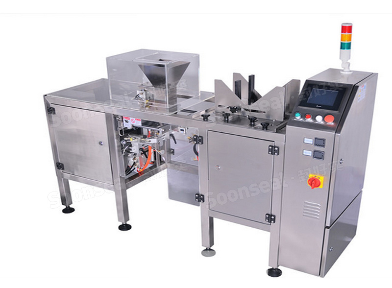 Mini Doypack Packaging Filling And Sealing Machine With 4 Head Weigher
