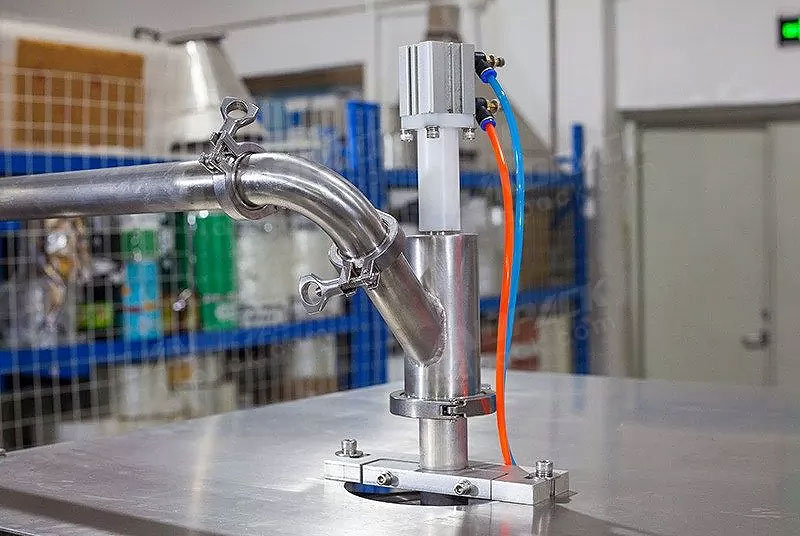 Automatic Liquid Vertical Packing Sealing Machine