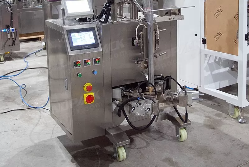Automatic Triangle Bag/ Pyramid Bag Packing Machine For Grain Beans Snacks Etc