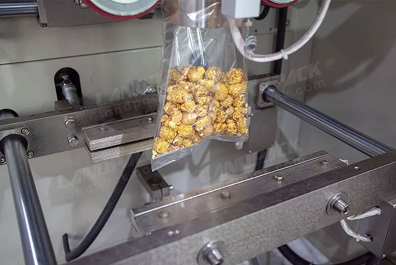 Automatic Popcorn Pouch Packing Machine With Volumetric Cup
