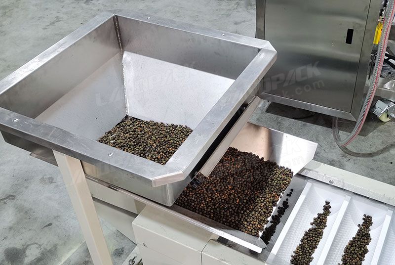 Automatic Nitrogen-Filled Dry Food Pouch Packing Machine With Keep Fresh Function