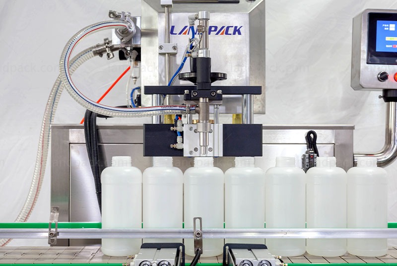 High Precision Gear Pump Bottle Filling Machine For Paste