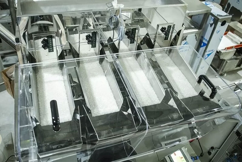 Vertical Automatic Washing Powder Bag Packing Machine With 4 Liear Weigher