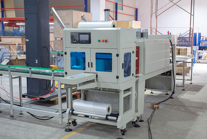 Automatic Liquid Soap Detergent Filling Capping Labeling Machine With Shrink Wrap Machine