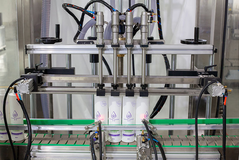 High Precision Detergent Bottle Filling Machine With Gear Pump