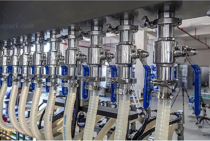 Automatic olive oil bottled filling machine
