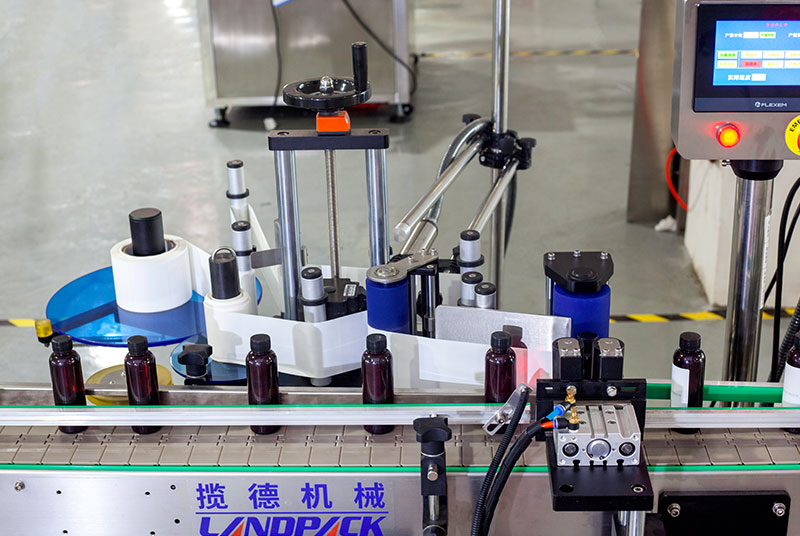 Automatic Pharmaceutical Syrup Filling Capping And Labeling Line