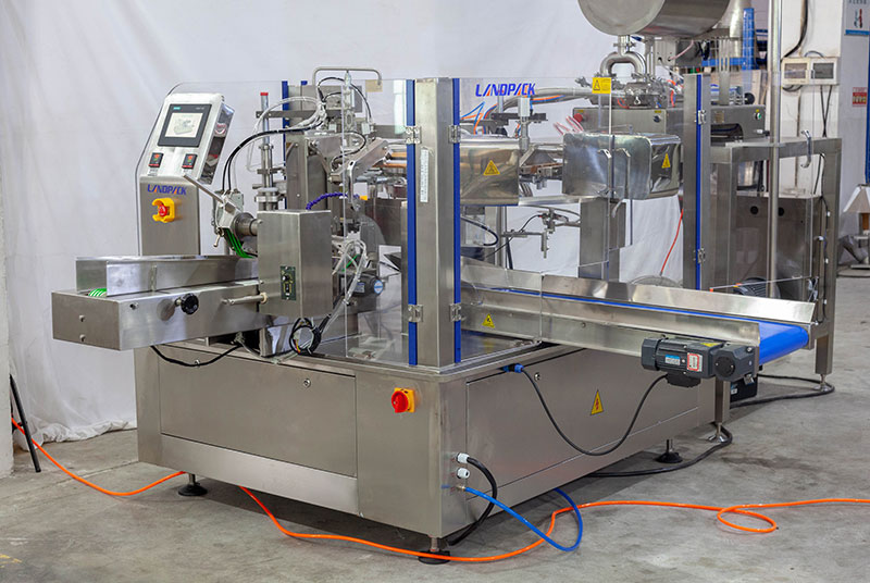Automatic Syrup Rotary Pouch Doypack Filling And Sealing Machine