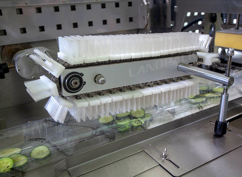 Automatic Reciprocating Vegetable Flow Wrap Packing Machine
