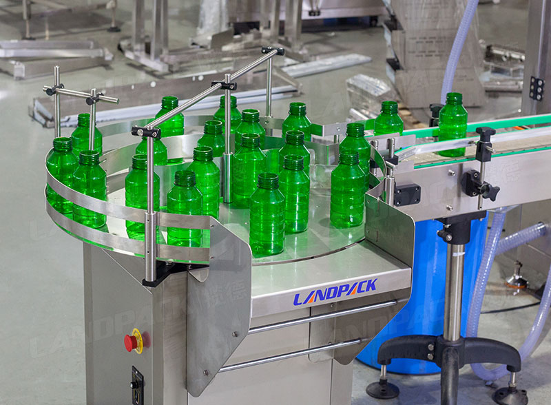 Automatic Pharmaceutical Liquid Plastic Bottle Filling Capping Labeling Machine Line