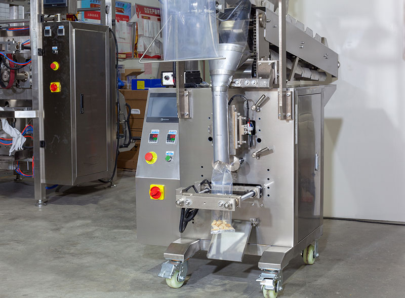 Automatic Rusk Snack Form Filling Sealing Machine With Measuring Cup