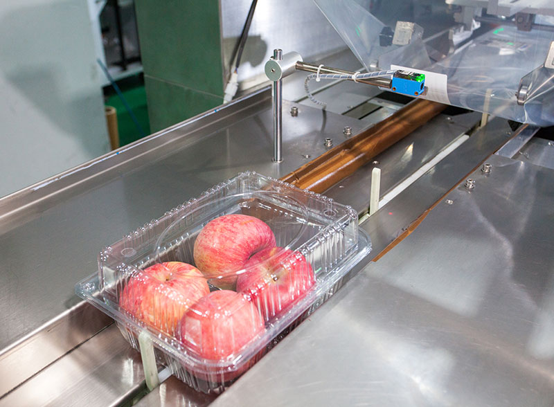 Automatic Reciprocating Apple Fruit In Tray Flow Packing Machine